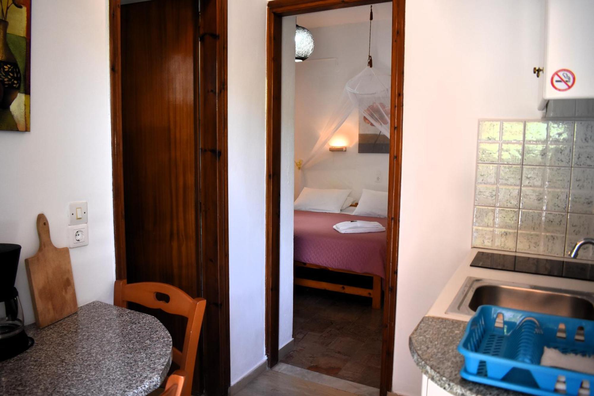 Kostas Apartments & Studios Ájosz Jeórjosz Págon Kültér fotó