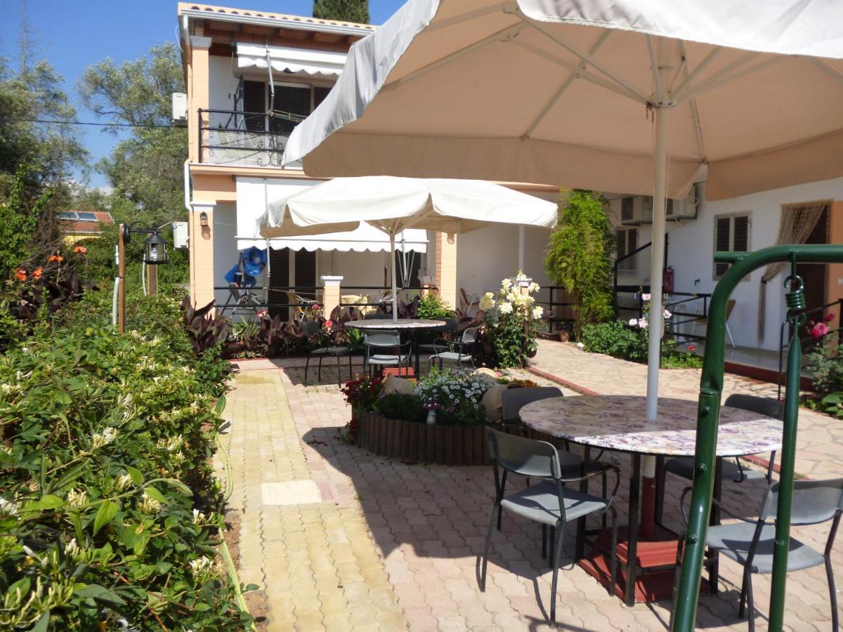 Kostas Apartments & Studios Ájosz Jeórjosz Págon Kültér fotó
