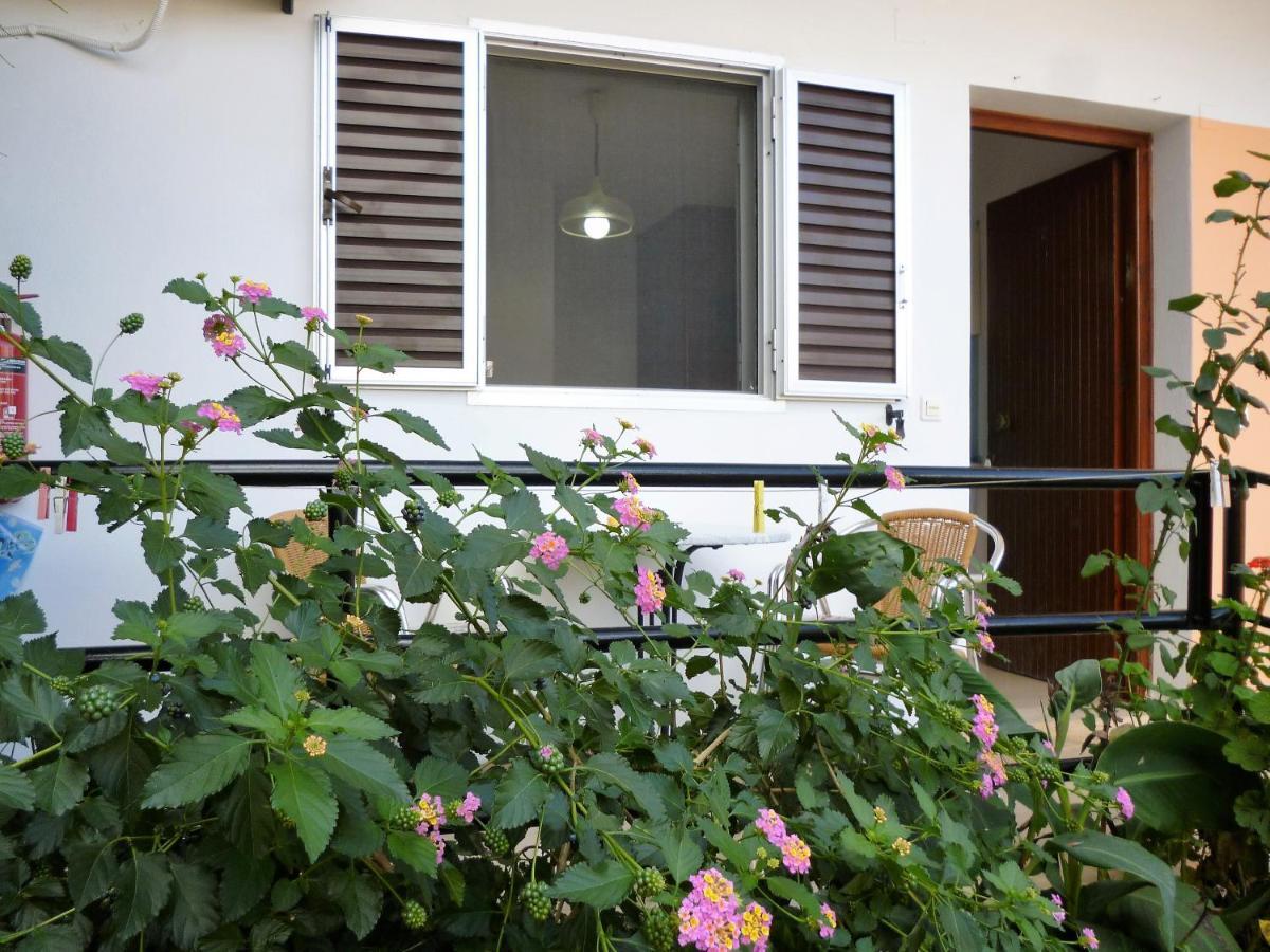 Kostas Apartments & Studios Ájosz Jeórjosz Págon Kültér fotó