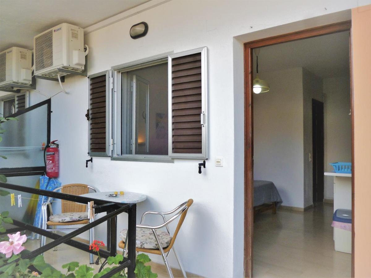 Kostas Apartments & Studios Ájosz Jeórjosz Págon Kültér fotó
